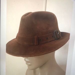 Vintage Dobbs Fifth Avenue NY Rust Brown Felt Fedora Hat Buckle Band 7 1/8